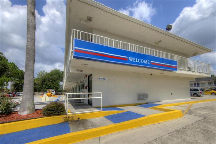 Motel 6 Orlando - Winter Park