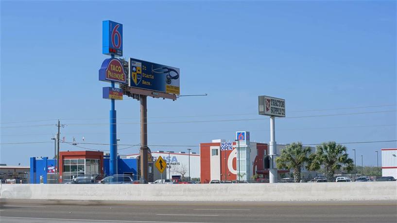 Motel 6 Weslaco