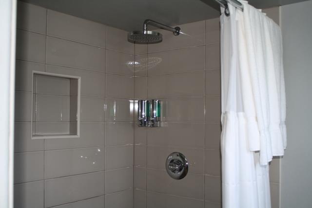 Hotel Current