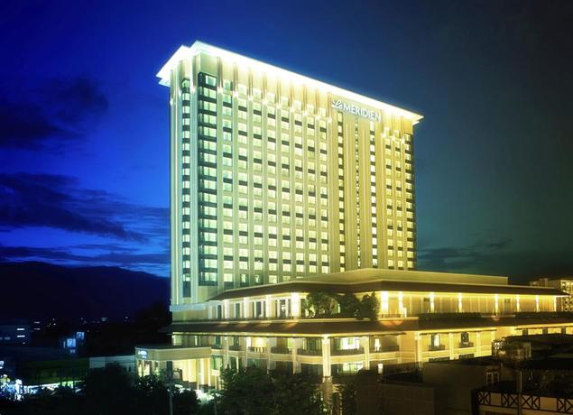 Le Meridien Chiang Mai - Compare Deals