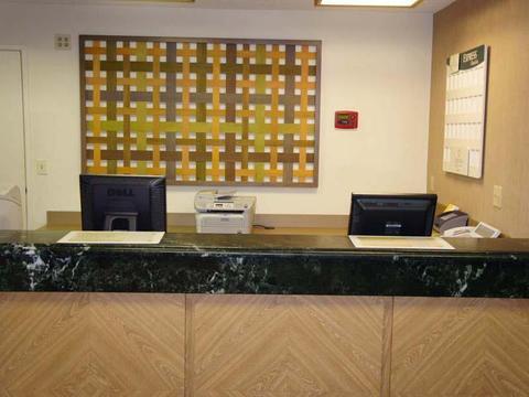 La Quinta Inn & Suites Columbia Northeast Fort Jackson