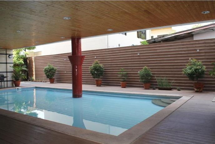 Vera Hotel