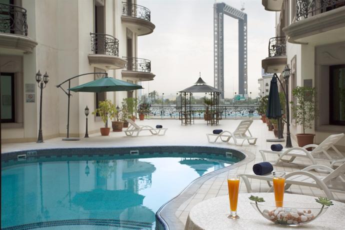 Al Waleed Palace Hotel Apartments Oud Metha