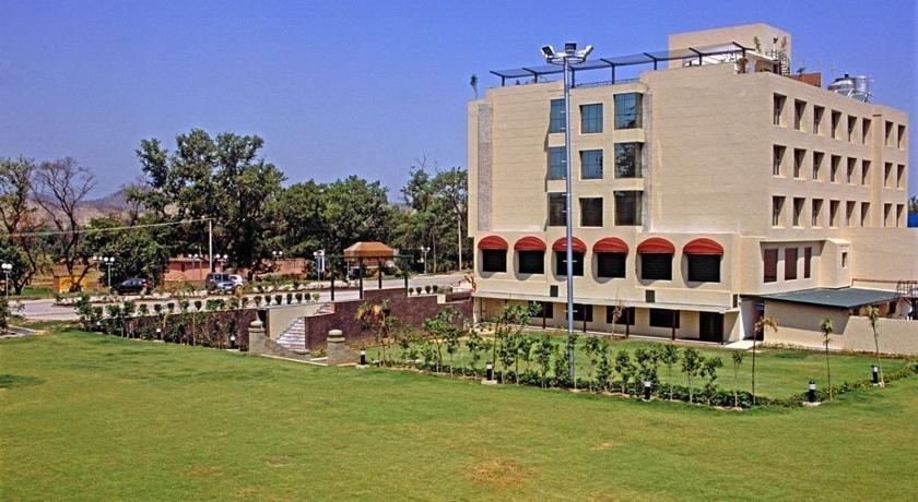 Lemon Tree Hotel Baddi