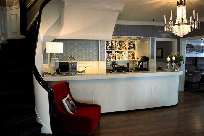 Grand Hotell
