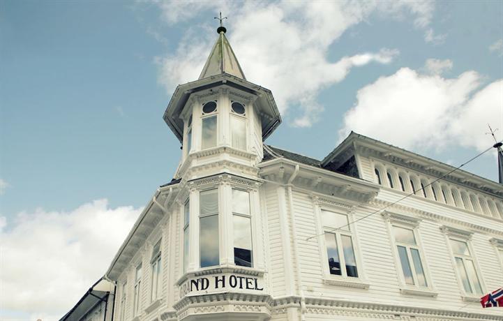 Grand Hotell