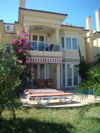 Sunset Beach Club Villas