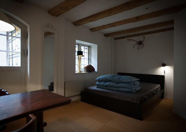 Bedwood Hostel