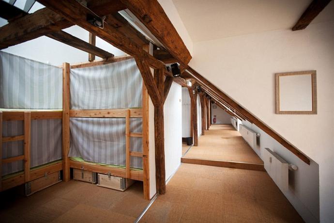 Bedwood Hostel