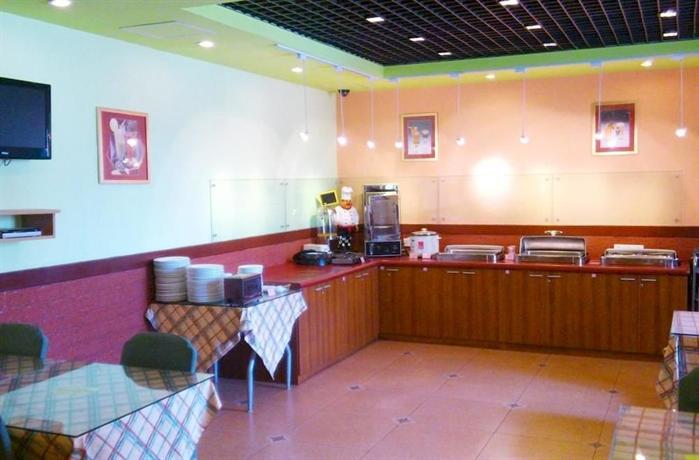 Home Inn Qingdao Jiaonan Bus Station Suburbs