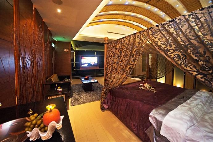 Hefeng Motel