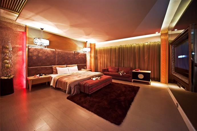Hefeng Motel