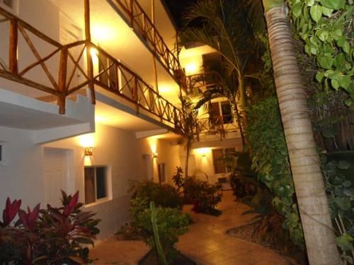 Las Tres Palmas Hotel