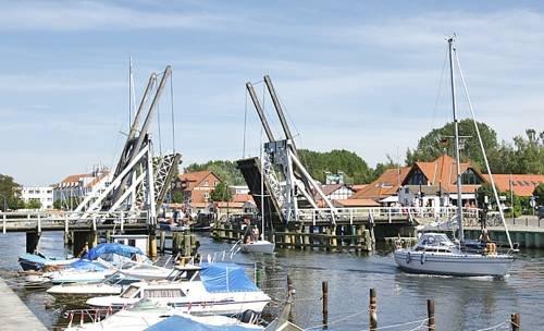 Hotel zur Brucke Greifswald