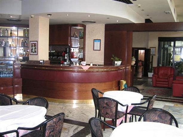 Hotel Excelsior Latina