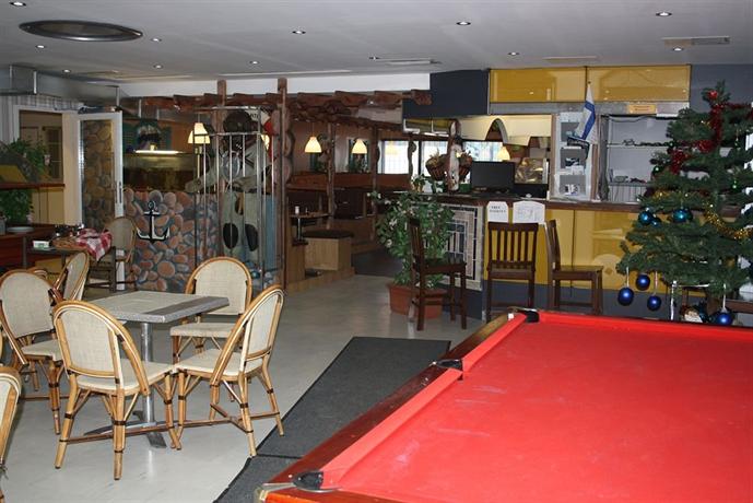 Arkadia Hotel & Hostel