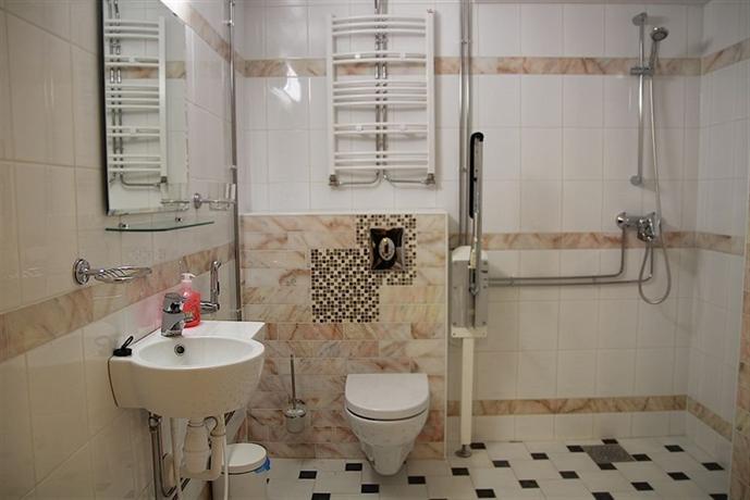 Arkadia Hotel & Hostel