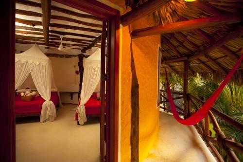 Casa Las Tortugas Petit Beach Hotel & Spa