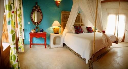 Casa Las Tortugas Petit Beach Hotel & Spa