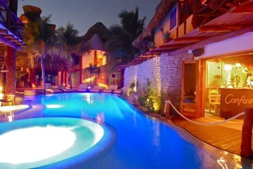 Casa Las Tortugas Petit Beach Hotel & Spa