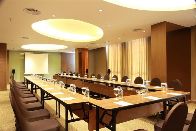 Soll Marina Hotel Serpong