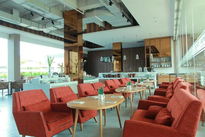 Soll Marina Hotel Serpong