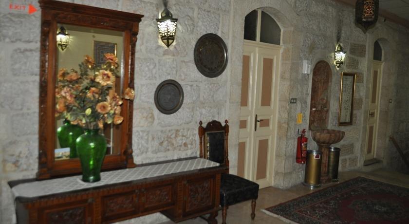 Azzahra Hotel