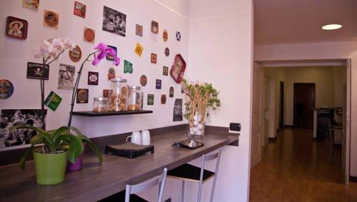 Flat 285
