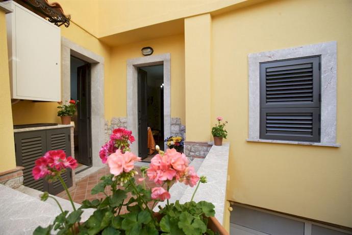 Vico Tauro House