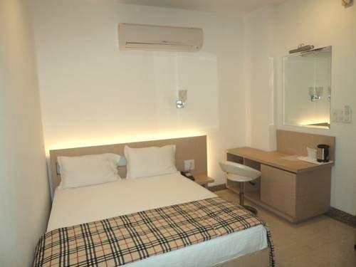 Relax Suites Hotel