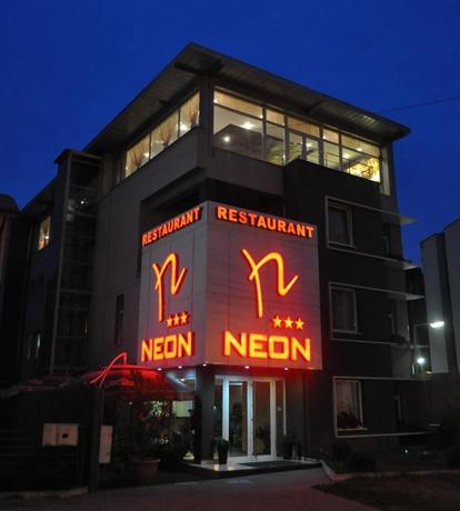 Hotel Neon
