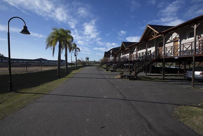 Howard Johnson Marinas & Resort