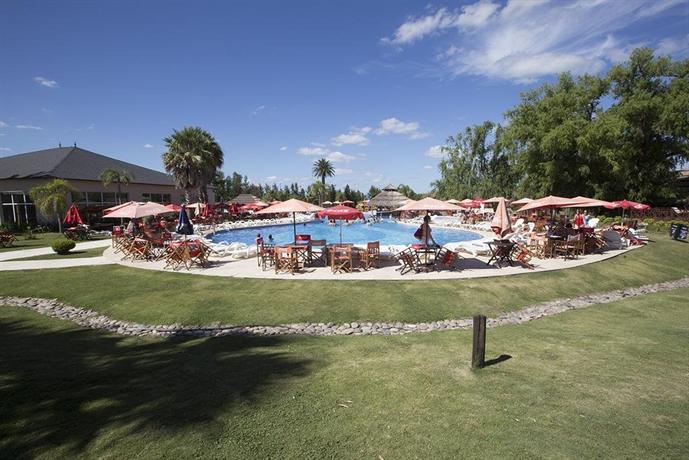 Howard Johnson Marinas & Resort