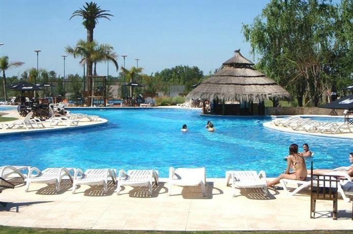 Howard Johnson Marinas & Resort