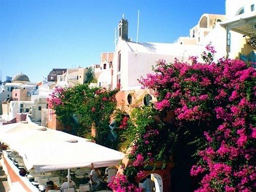 Fotinos Houses