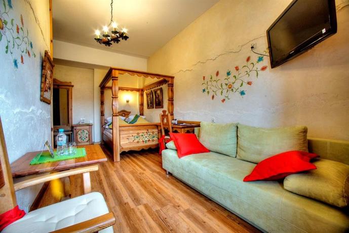 Hotel Carpatia Bieszczadzki Gosciniec