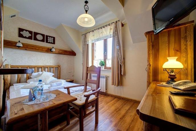 Hotel Carpatia Bieszczadzki Gosciniec
