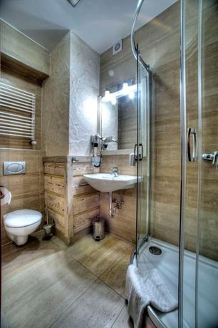 Hotel Carpatia Bieszczadzki Gosciniec