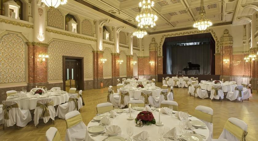 Palatinus Grand Hotel