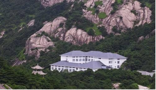 Huangshan Baiyun Hotel
