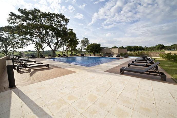 7 Saltos Resort
