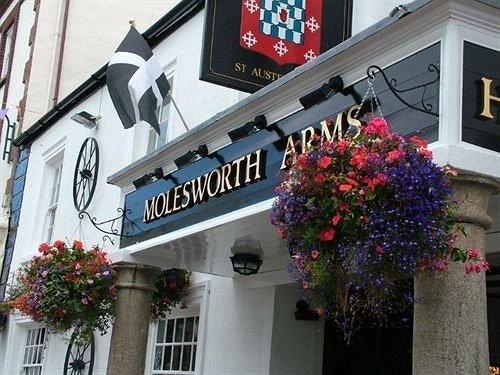 Molesworth Arms Hotel