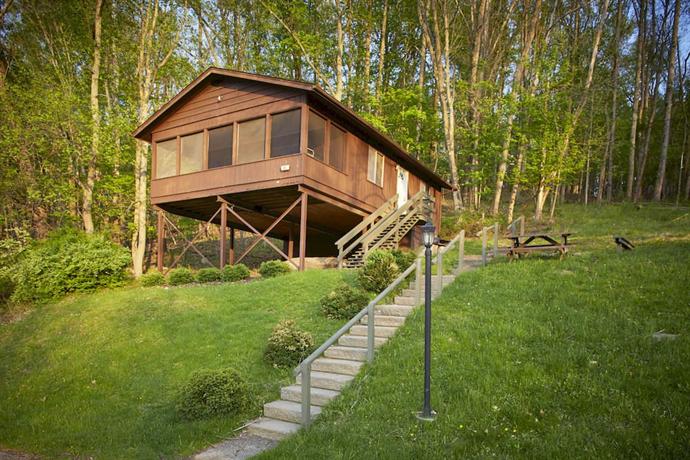 Salt Fork State Park Lodge And Conference Center Cambridge