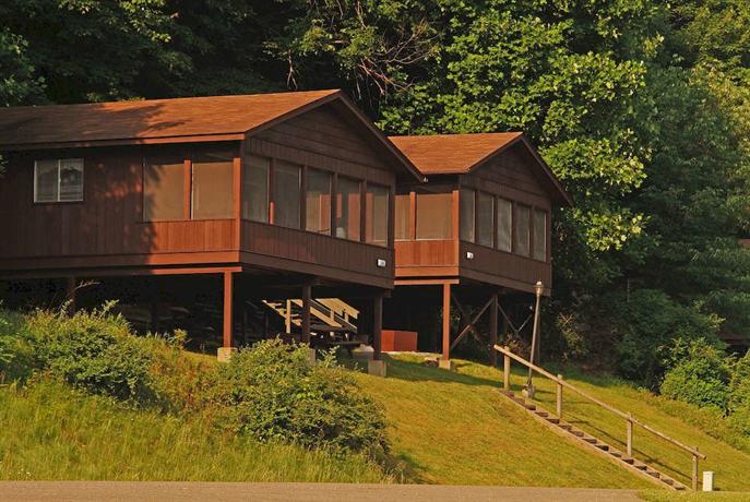 Salt Fork State Park Lodge And Conference Center Cambridge