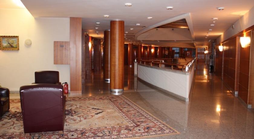 Гостиница Самотлор