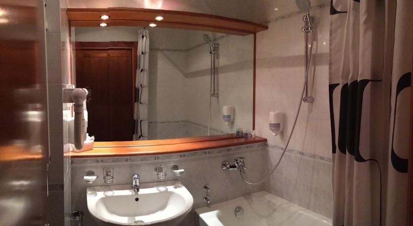 Гостиница Самотлор