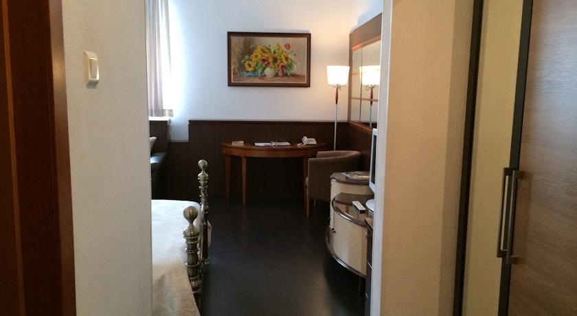 Гостиница Самотлор