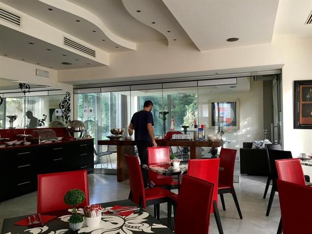 Comfy Boutique Hotel
