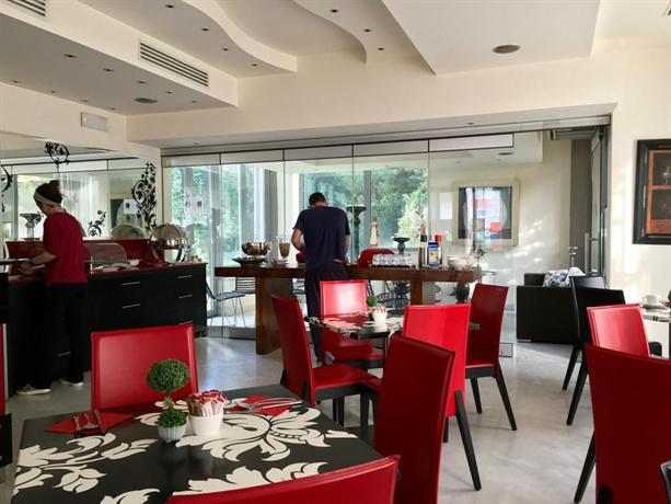 Comfy Boutique Hotel