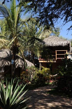 Kimbas Bungalows Mancora